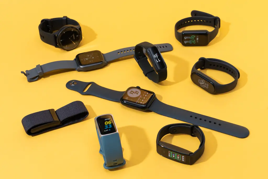 wearable-technology-smartwatches-fitness-trackers