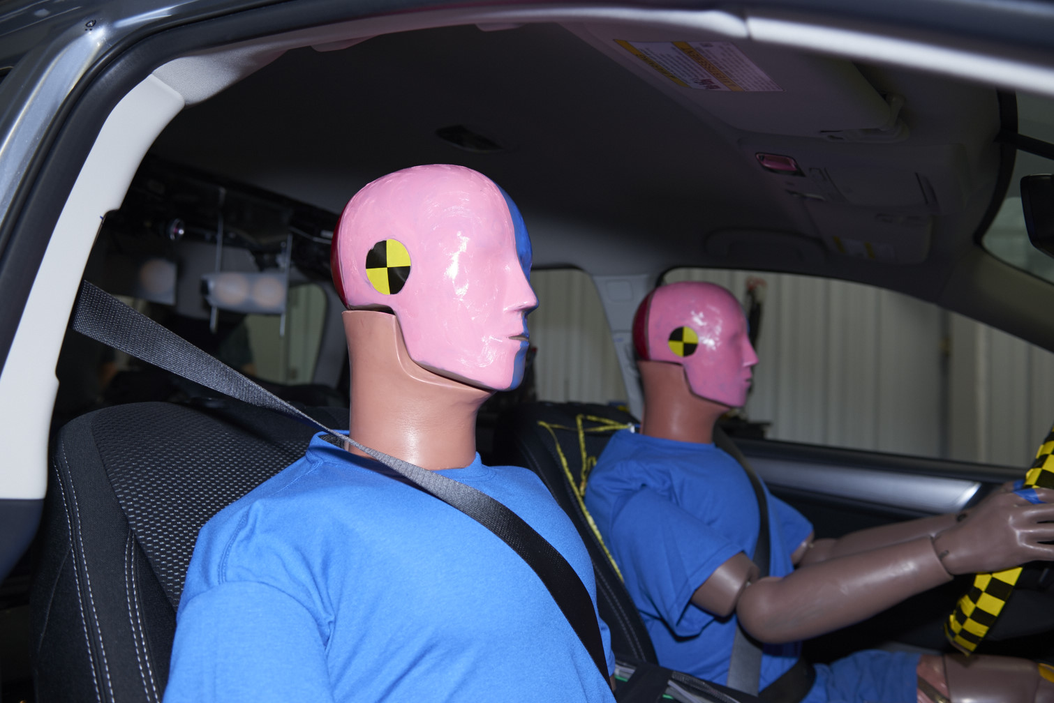 crash-dummy-testing