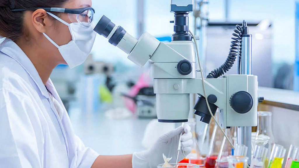 testing-the-integrity-of-eye-protection-in-acidic-or-alkaline-spills